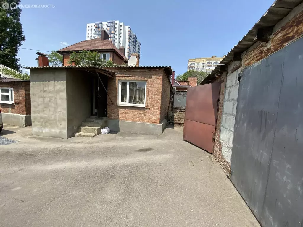 Дом в Ростов-на-Дону, Нахичевань, улица 1-я Линия, 21 (29 м) - Фото 1