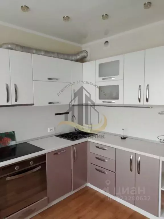 3-к кв. Белгородская область, Старый Оскол Конева мкр, 8А (64.0 м) - Фото 1