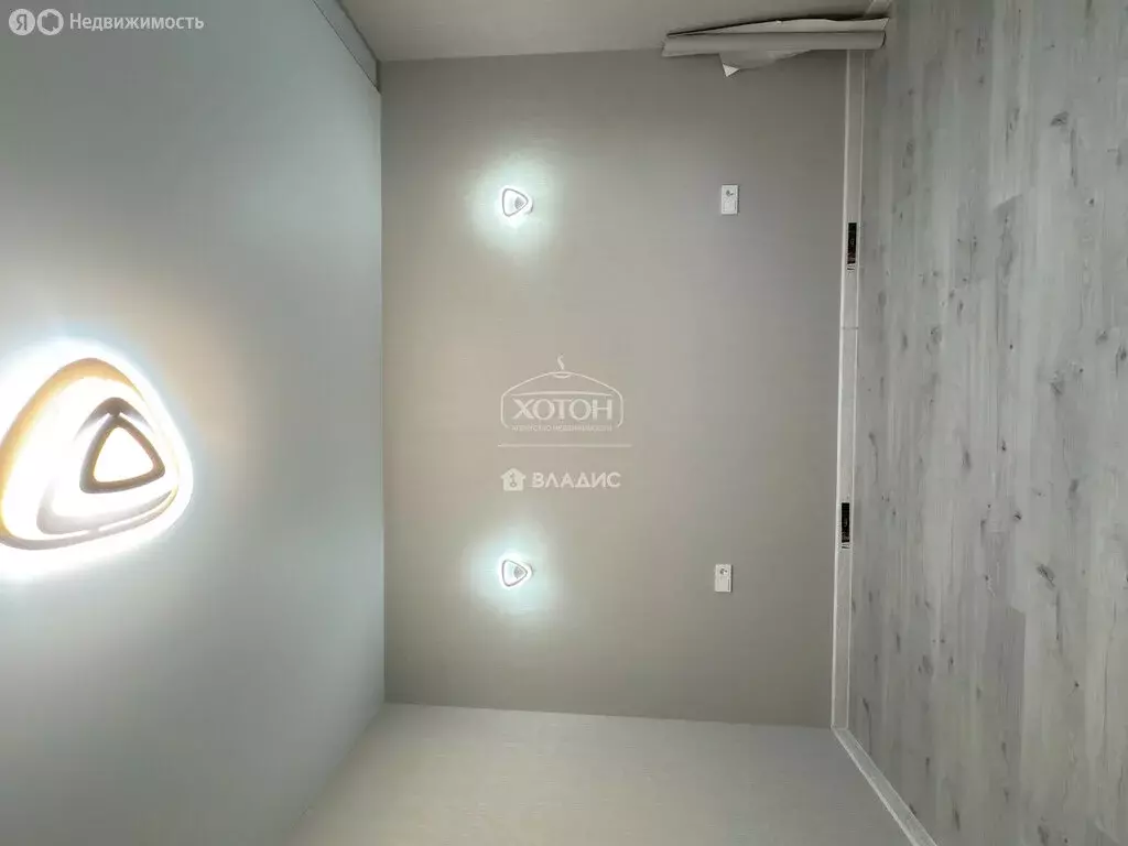 2-комнатная квартира: Элиста, улица В.И. Ленина, 234 (68 м) - Фото 2