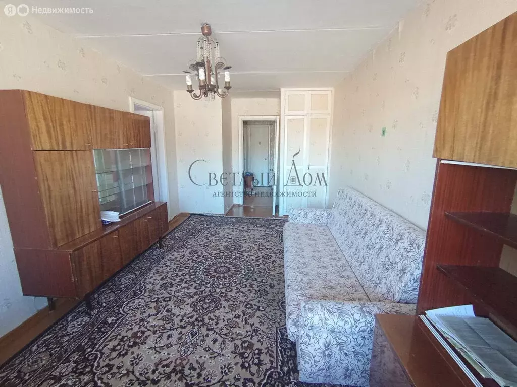 3-комнатная квартира: Чернушка, Коммунистическая улица, 25 (49.9 м) - Фото 1