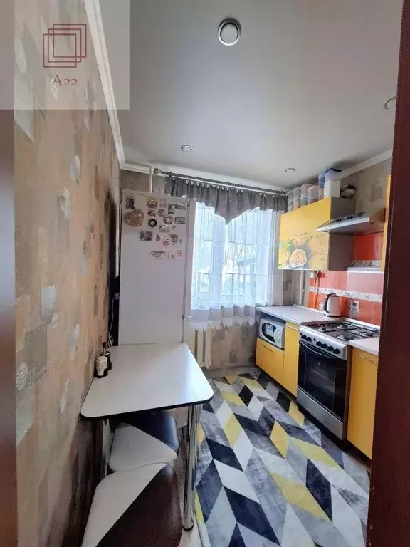 3-к кв. Алтайский край, Барнаул ул. Антона Петрова, 186 (48.0 м) - Фото 2
