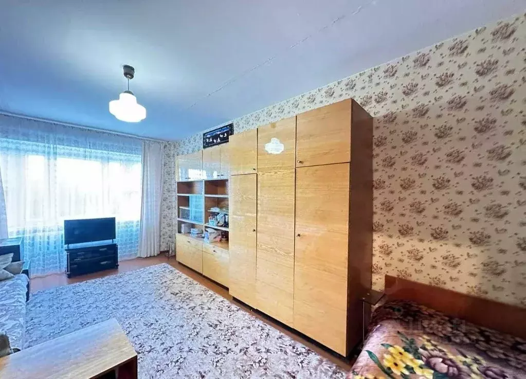 1-к кв. Магаданская область, Сокол пгт ул. Королева, 17 (37.8 м) - Фото 0