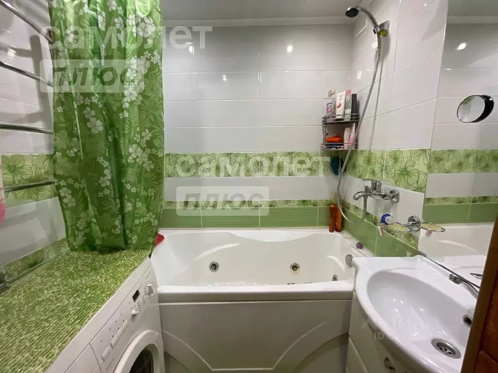 2-к кв. Ханты-Мансийский АО, Нижневартовск ул. Ленина, 36А (56.0 м) - Фото 1