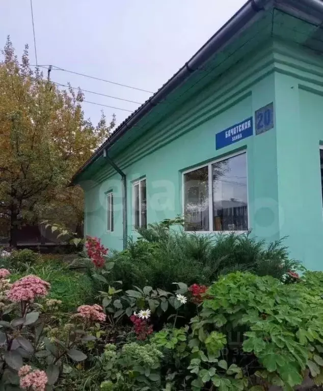 Дом в Кемеровская область, Кемерово Бачатская ул. (76 м) - Фото 1