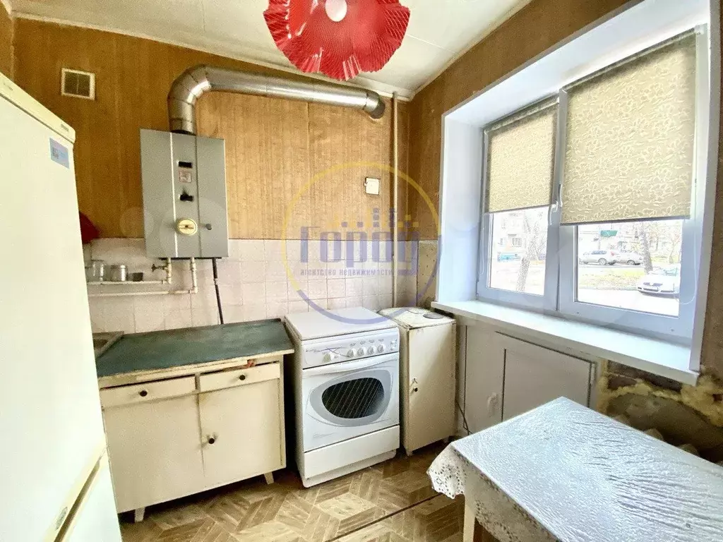 2-к. квартира, 42 м, 1/3 эт. - Фото 0