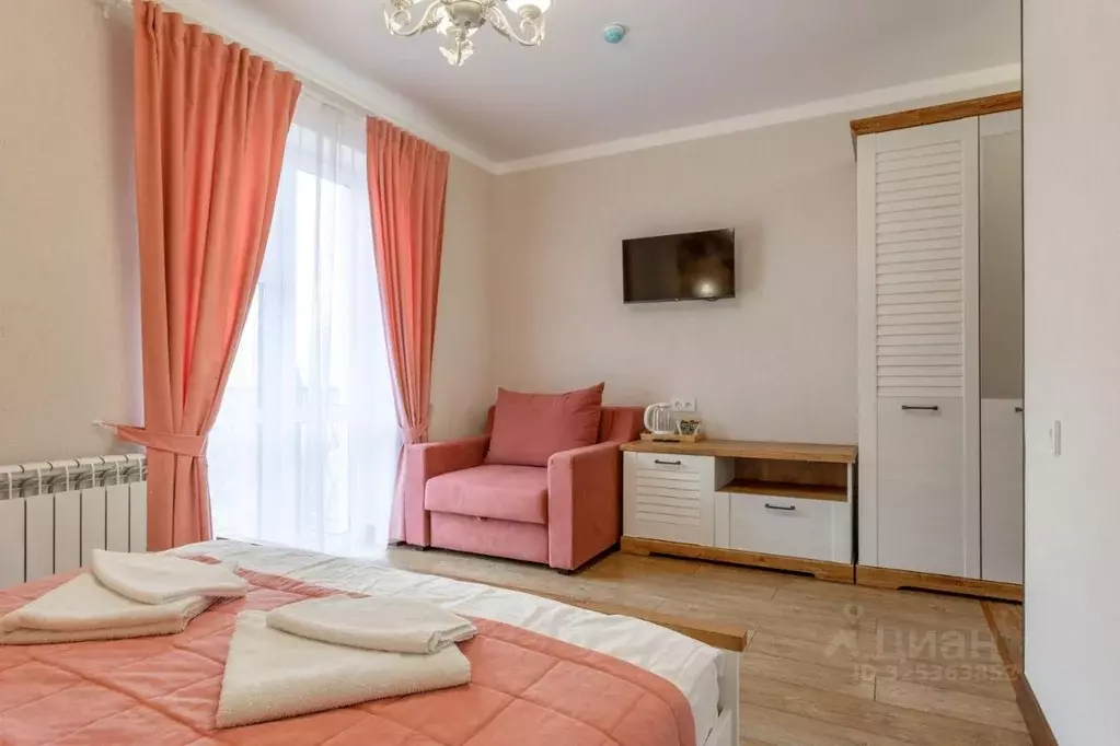 Комната Карачаево-Черкесия, Зеленчукский район, с. Архыз ул. ... - Фото 2