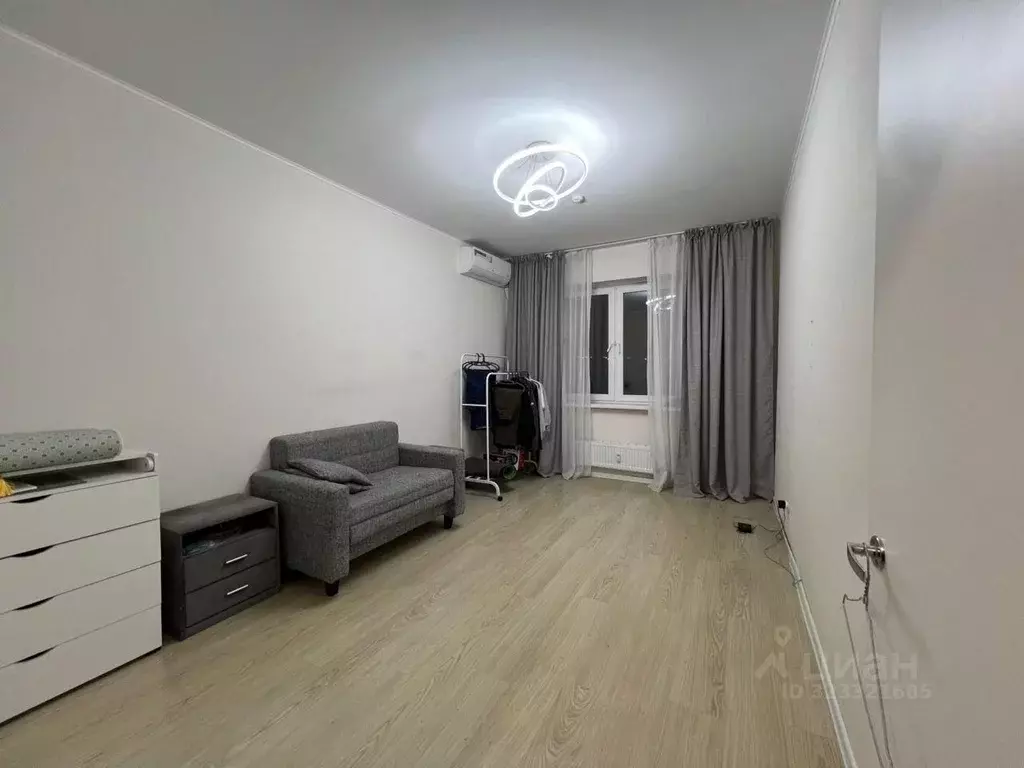 1-к кв. Московская область, Люберцы городской округ, Мирный пгт ул. ... - Фото 1