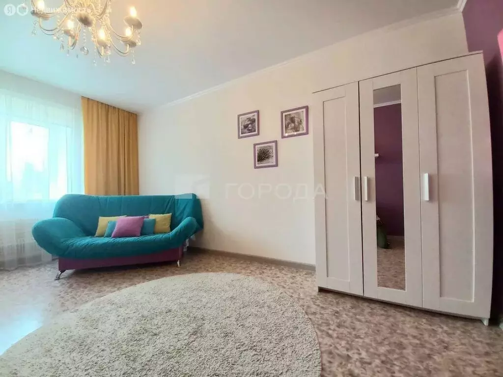 3-комнатная квартира: Барнаул, Власихинская улица, 81 (100 м) - Фото 2