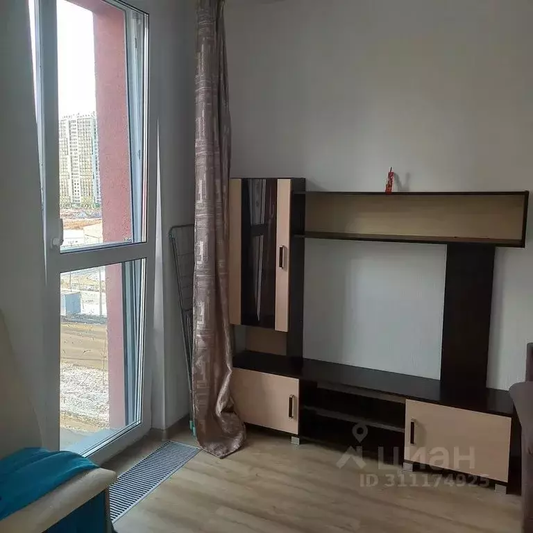 Студия Свердловская область, Екатеринбург ул. Рябинина, 47 (26.0 м) - Фото 1