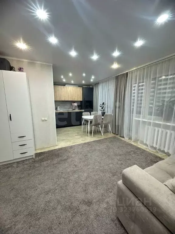 2-к кв. Тюменская область, Тюмень ул. Ватутина, 79 (46.1 м) - Фото 2