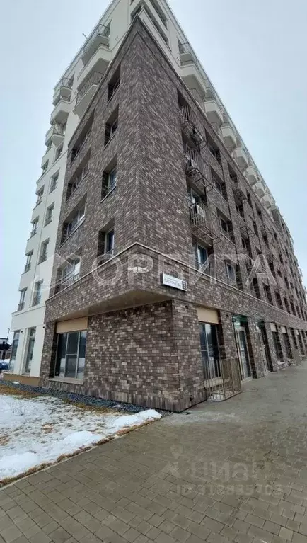 1-к кв. Тюменская область, Тюмень ул. Фармана Салманова, 3 (41.0 м) - Фото 0