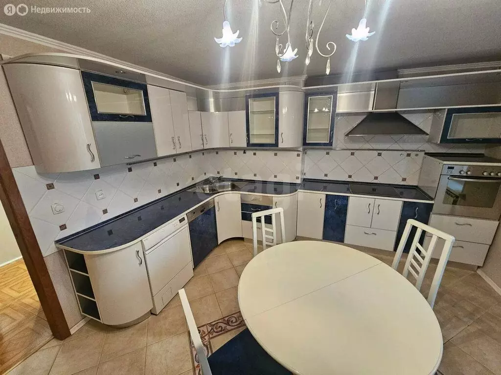 2-комнатная квартира: Воронеж, бульвар Победы, 43 (83.1 м) - Фото 1