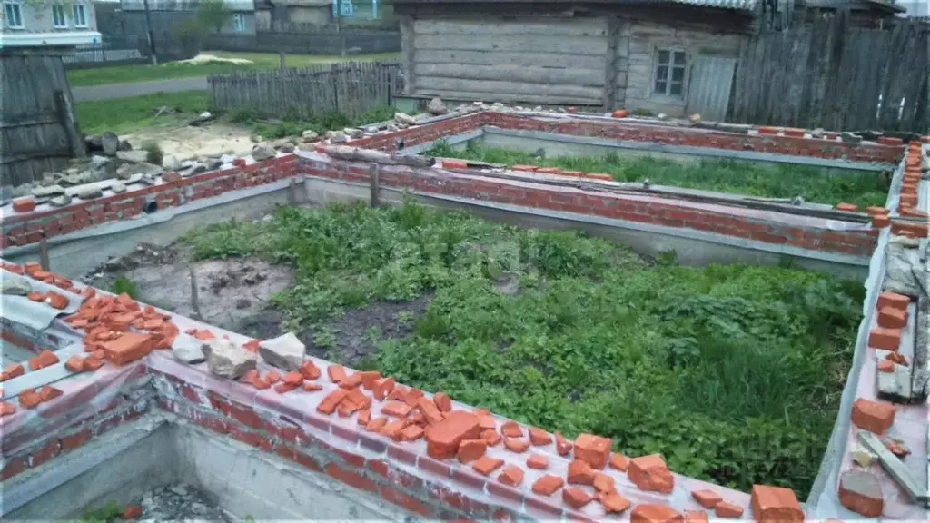 Дом в Саратовская область, Балтайское муниципальное образование, с. ... - Фото 0