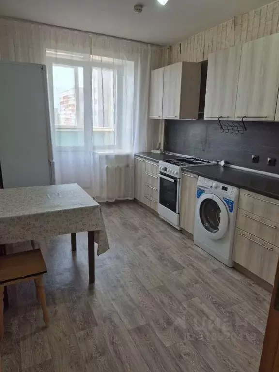 1-к кв. Башкортостан, Стерлитамак ул. Артема, 114 (36.0 м) - Фото 0
