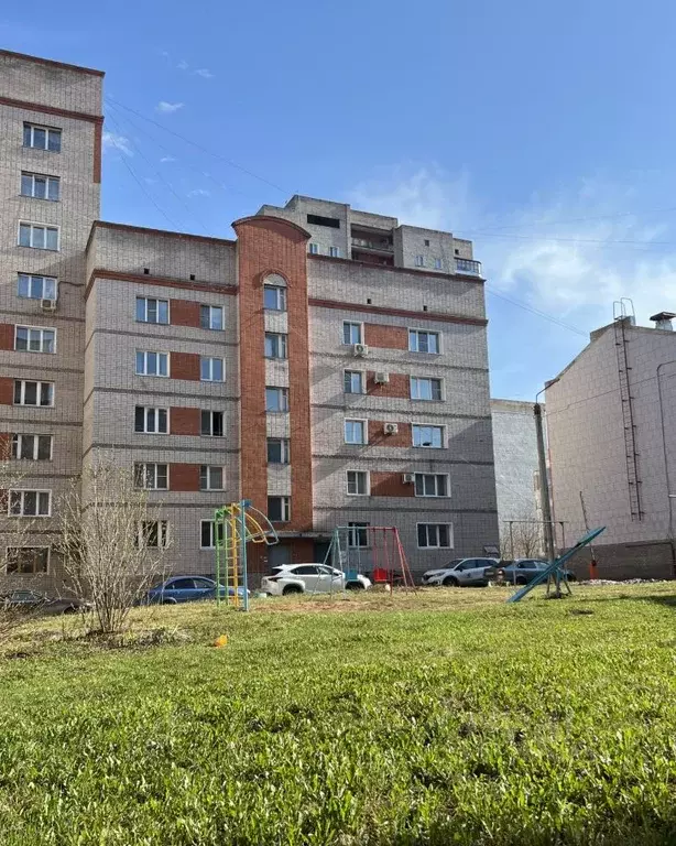 2-к кв. Кировская область, Киров Северная Набережная ул., 15к1 (72.9 ... - Фото 1