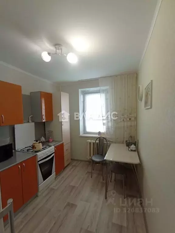 2-к кв. Башкортостан, Стерлитамак Коммунистическая ул., 102 (51.7 м) - Фото 1