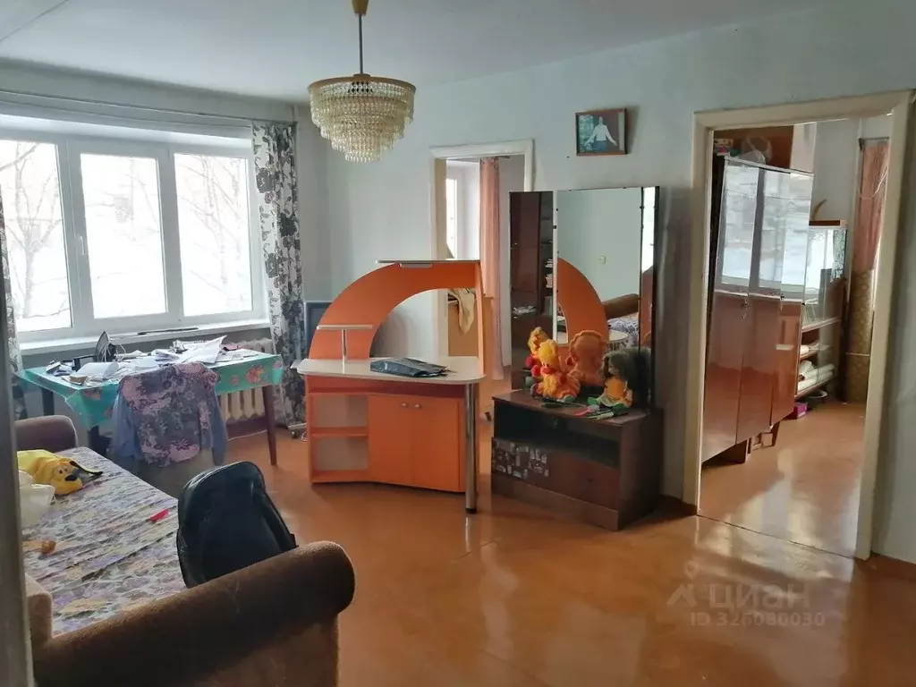 4-к кв. Пермский край, Губаха ул. Суворова, 58 (61.7 м) - Фото 0