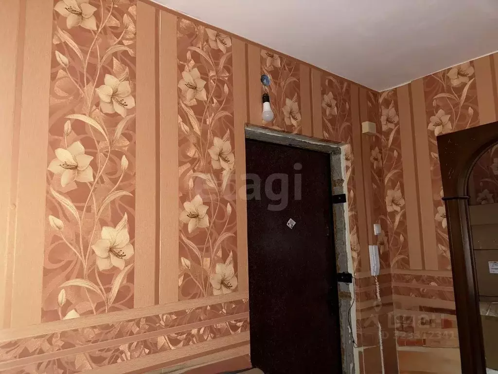 2-к кв. Белгородская область, Белгород ул. Есенина, 20а (52.1 м) - Фото 0