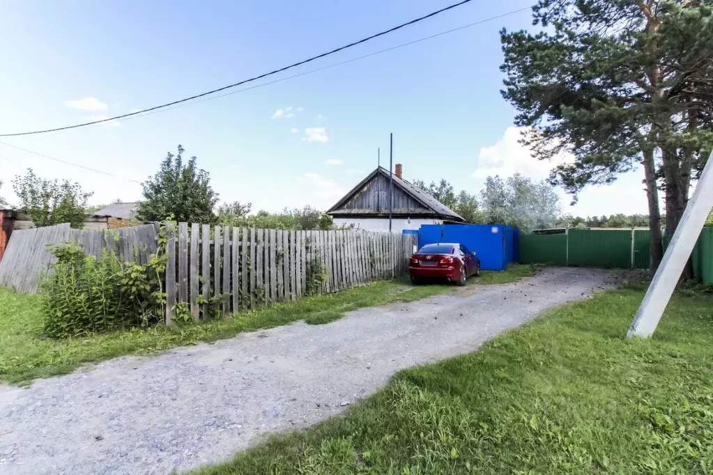 Дом в Тюменская область, с. Нижняя Тавда ул. Школа-Интернат (60 м) - Фото 1