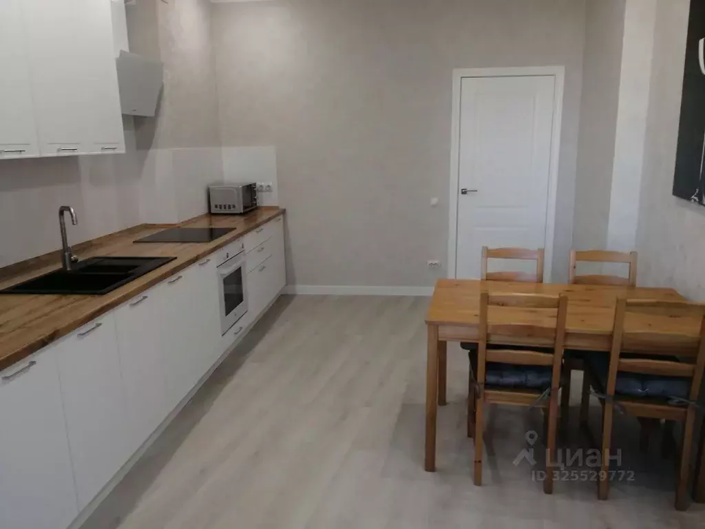 2-к кв. Астраханская область, Астрахань ул. Бабефа, 6Вк3 (90.0 м) - Фото 2