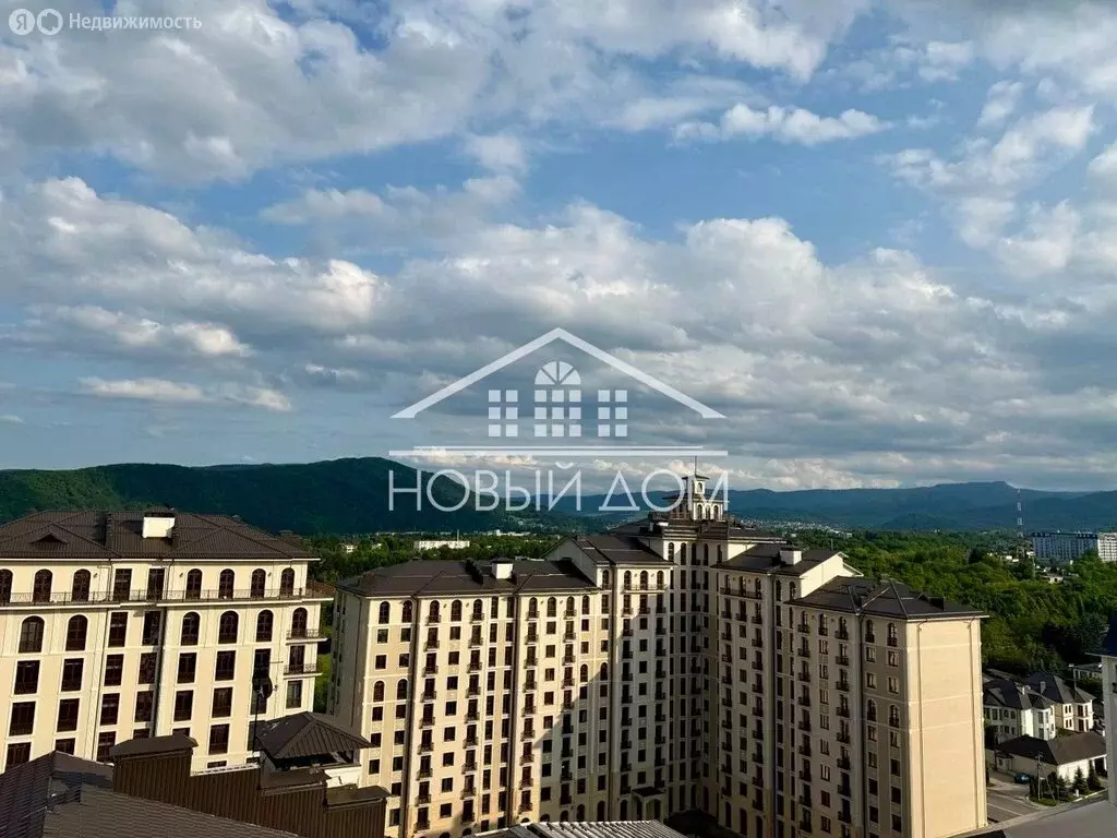 2-комнатная квартира: Нальчик, проспект Ленина, 1Д (95.4 м) - Фото 1