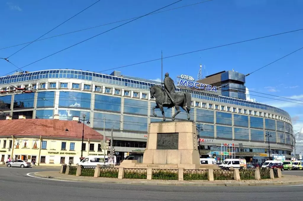Офис в Санкт-Петербург пл. Александра Невского, 2Е (800 м) - Фото 0