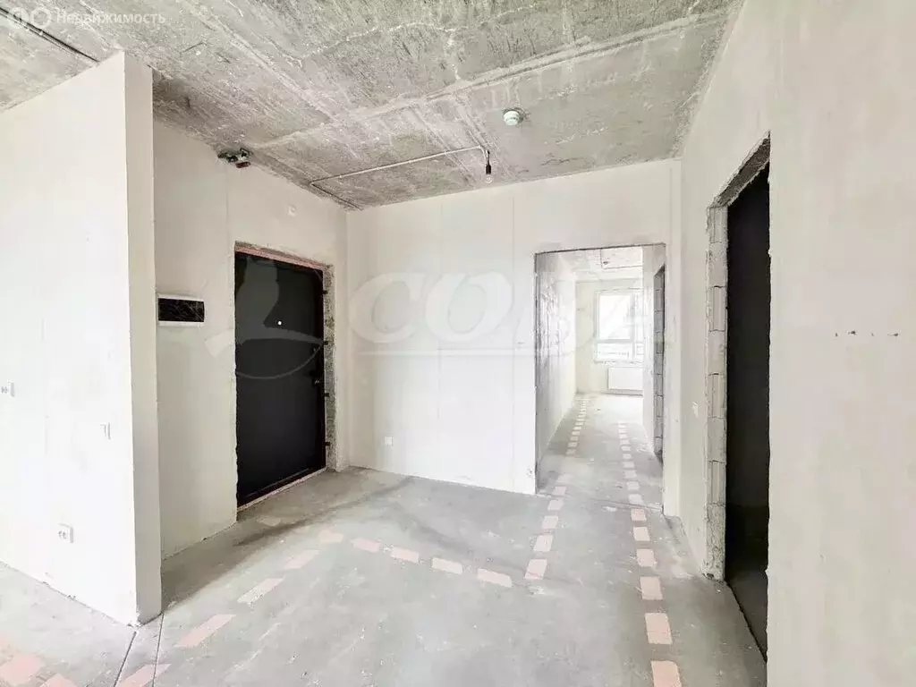 2-комнатная квартира: Тюмень, улица Ветеранов Труда, 36к1 (59 м) - Фото 2
