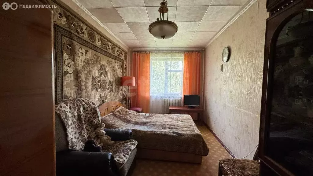 3-комнатная квартира: Симферополь, улица Крымских Партизан, 3 (61 м) - Фото 1