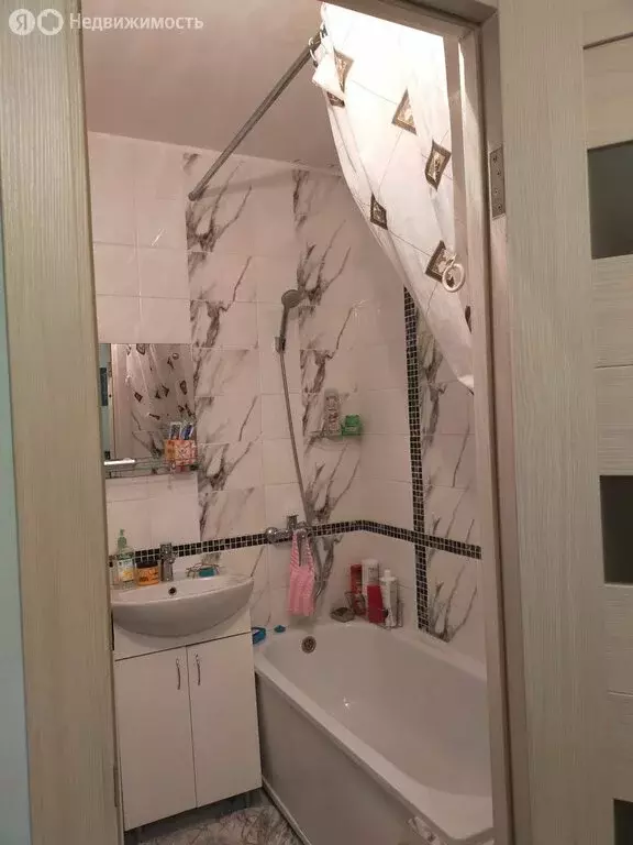 1-комнатная квартира: Великий Новгород, район Колмово, улица Щусева, ... - Фото 1