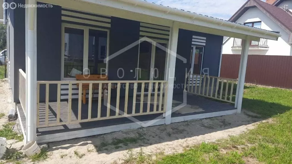 Дом в Калининградская область, Гурьевский муниципальный округ, посёлок ... - Фото 2