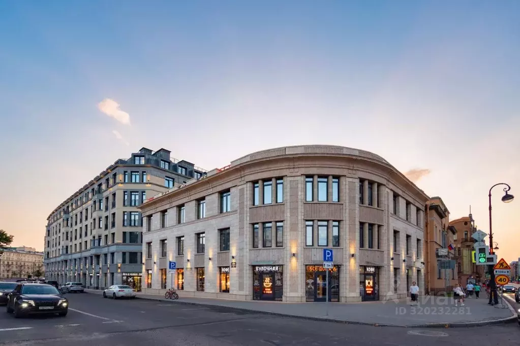 Помещение свободного назначения в Санкт-Петербург наб. Реки Карповки, ... - Фото 1