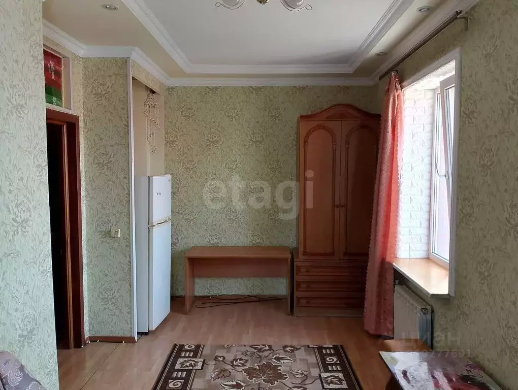 3-к кв. Сахалинская область, Южно-Сахалинск ул. Д.Н. Крюкова, 64 (79.0 ... - Фото 0