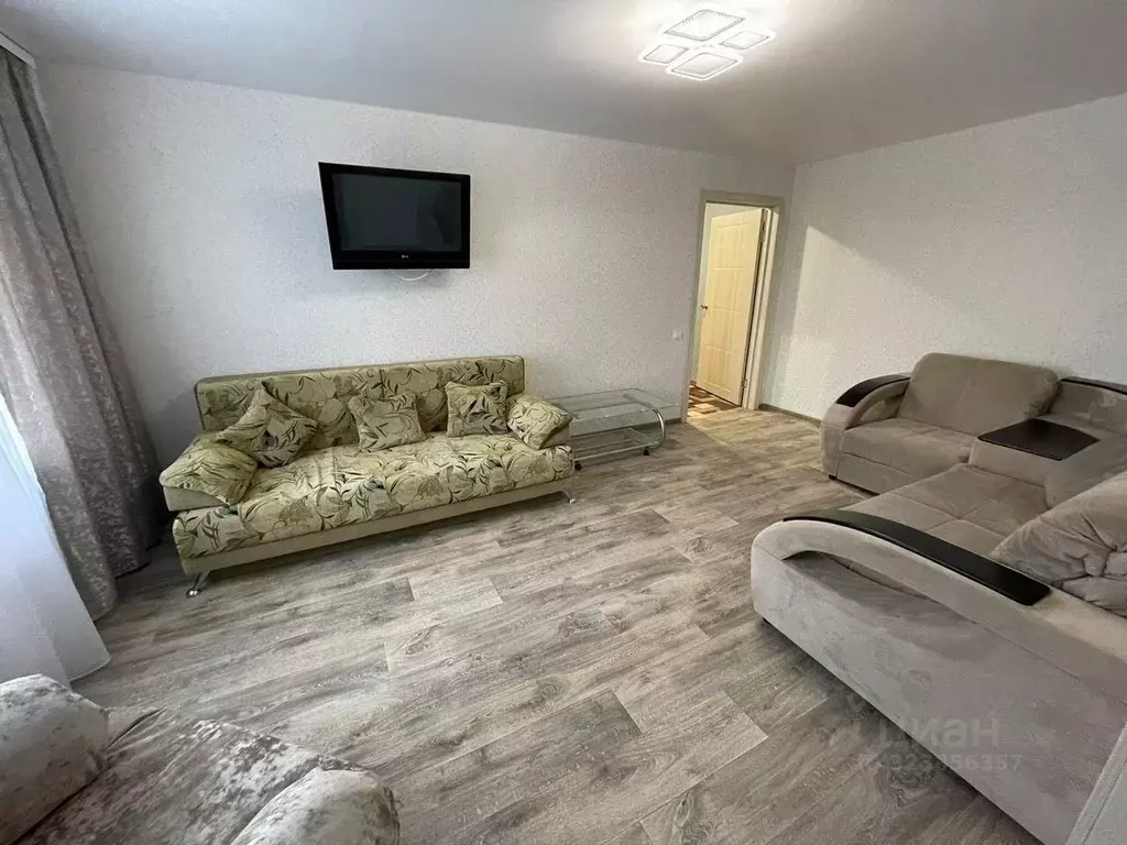 3-к кв. Ленинградская область, Кириши ул. Строителей, 2 (62.0 м) - Фото 2