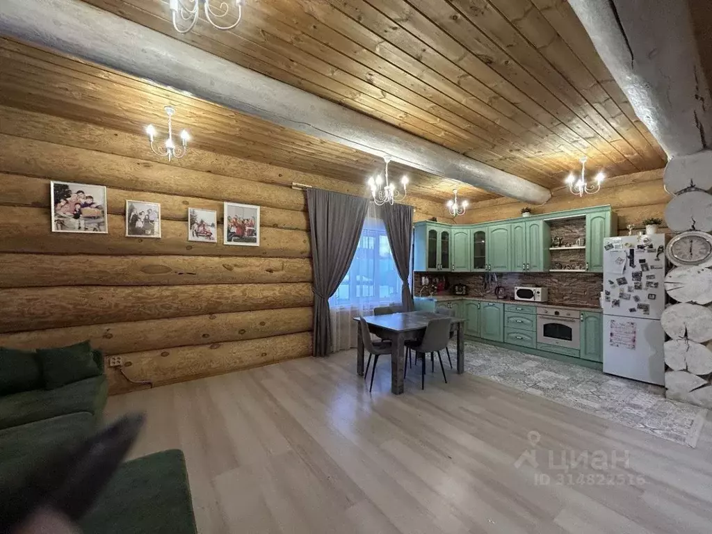 Дом в Башкортостан, Иглинский район, с. Акбердино ул. Салавата Юлаева, ... - Фото 1