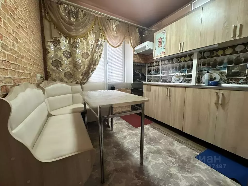 2-к кв. Самарская область, Чапаевск ул. Щорса, 100 (43.0 м) - Фото 0