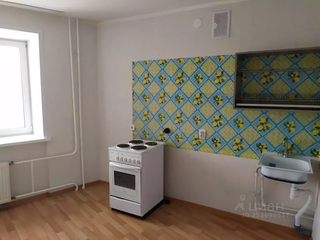 3-к кв. Пермский край, Пермь Омская ул., 2 (74.6 м) - Фото 2