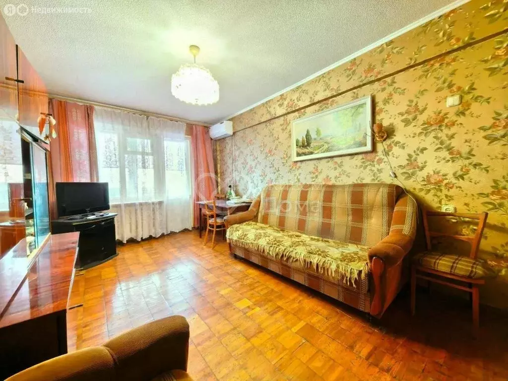 3-комнатная квартира: Волгоград, улица Академика Богомольца, 13 (58.4 ... - Фото 2