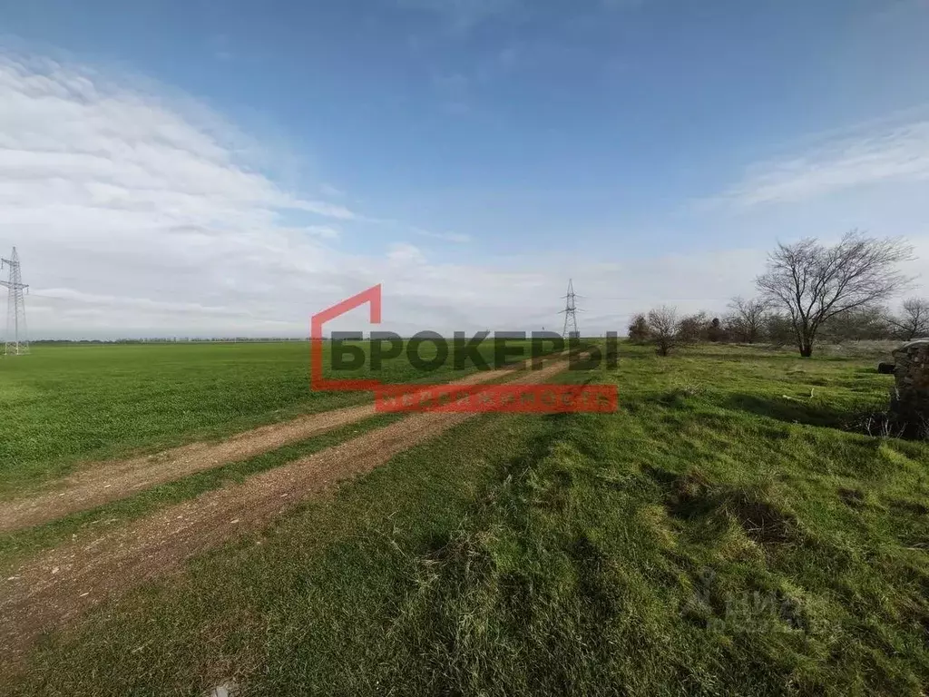 Участок в Крым, Сакский район, с. Ивановка ул. Ватан, 2А (76.0 сот.) - Фото 2