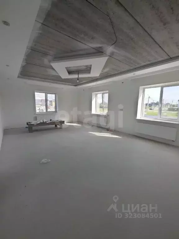 Дом в Тюменская область, Тюмень ул. Нижневартовская (400 м) - Фото 1