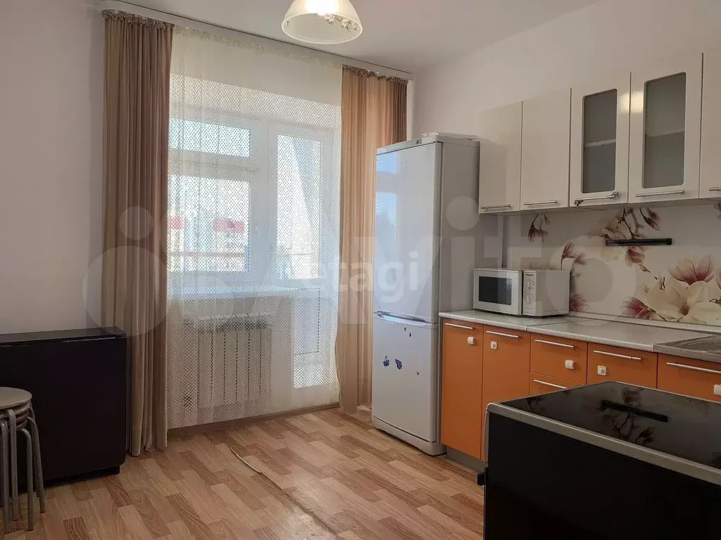 1-к. квартира, 40 м, 14/16 эт. - Фото 0
