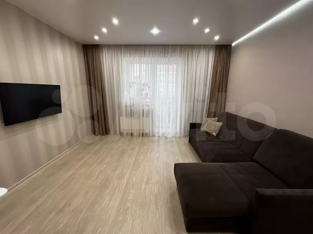 2-к. квартира, 59 м, 4/10 эт. - Фото 0
