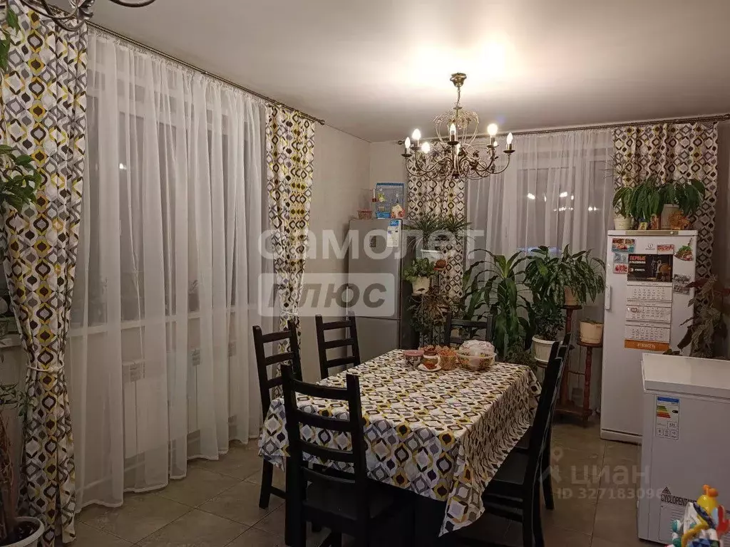 Дом в Тюменская область, Тюмень Парфеново мкр, ул. Хусаинова (175 м) - Фото 1