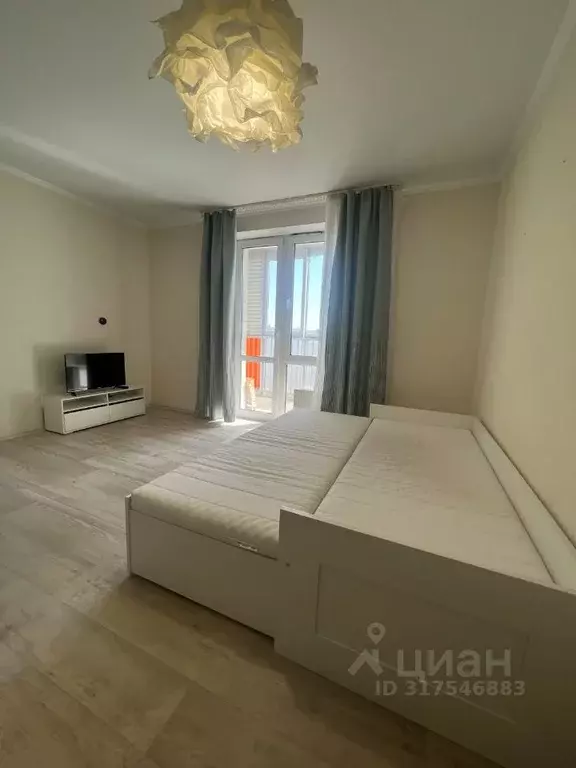 Студия Татарстан, Казань ул. Азата Аббасова, 5 (30.0 м) - Фото 0