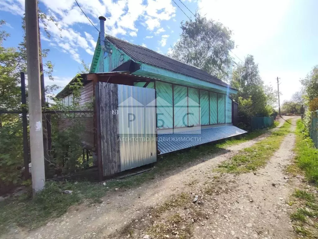 Дом в Саратовская область, Воскресенский район, Елшанское ... - Фото 1