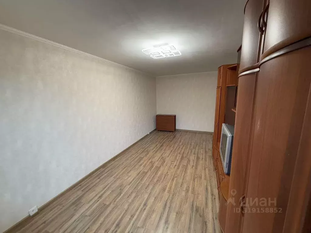 Квартира, 3 комнаты, 60 м - Фото 0