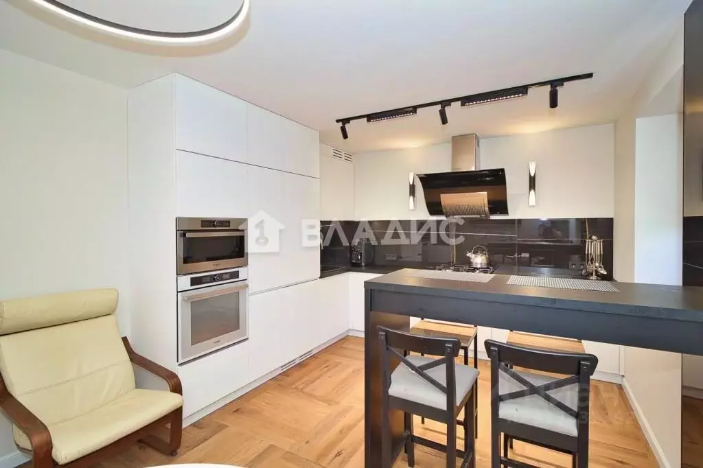 Дом в Владимирская область, Владимир Юрьевец мкр, Рябиновая ул. (160 ... - Фото 2