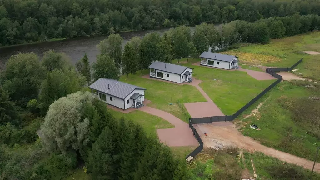 Дом в Ленинградская область, Волховский район, Бережковское с/пос, ... - Фото 2