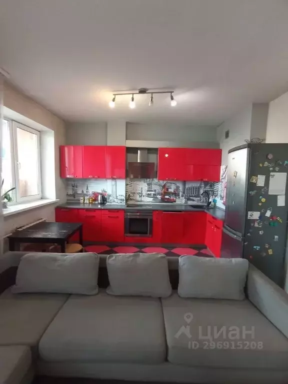 3-к кв. Кемеровская область, Кемерово ул. Дружбы, 9/2 (70.0 м) - Фото 1