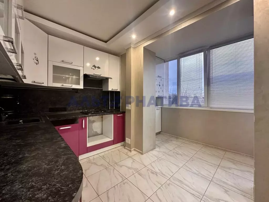 3-к кв. Ярославская область, Переславль-Залесский Октябрьская ул., 24 ... - Фото 1