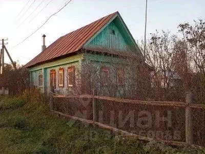 Дом в Башкортостан, Нуримановский район, Новокулевский сельсовет, с. ... - Фото 1